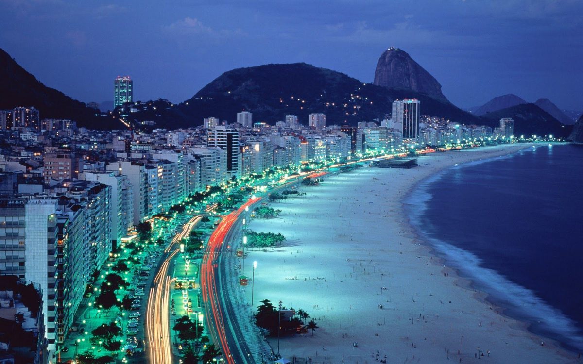Pesona Pantai Haeundae di Malam Hari
