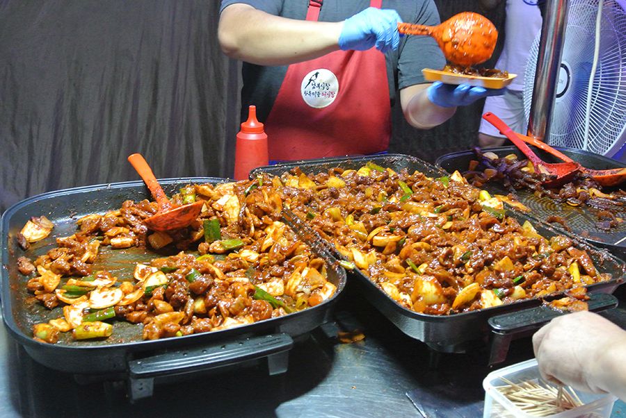 Wisata Kuliner Makanan di Nambu Market