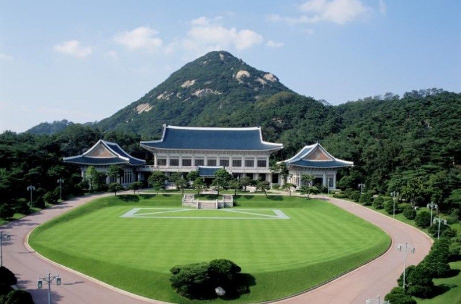 The Blue House (Cheong Wa Dae), Istana Kepresidenan Korea Selatan yang Megah