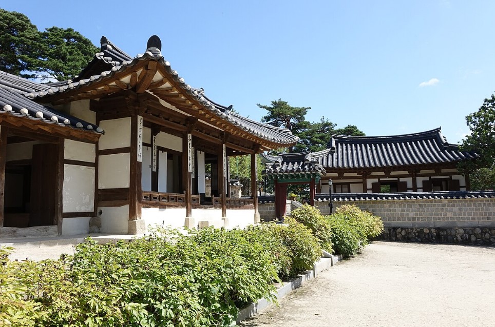 Ojukheon Gangneung Korea Selatan, Foto Wikipedia